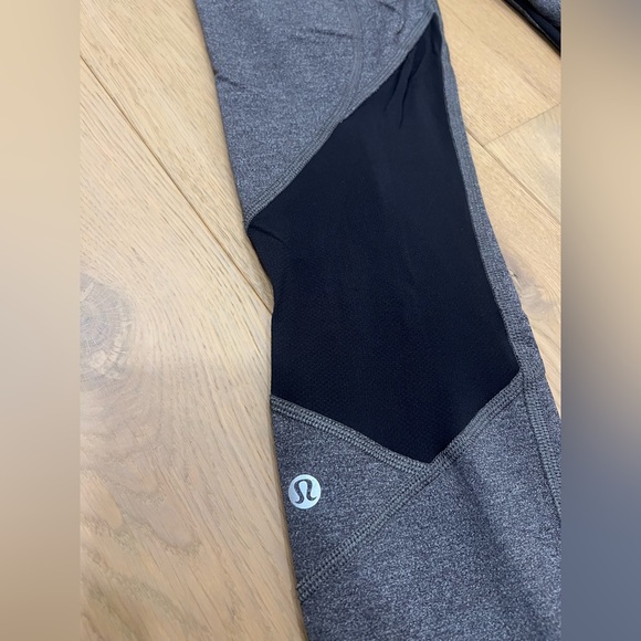 Lululemon Leggings with Pockets - Picture 2 of 6